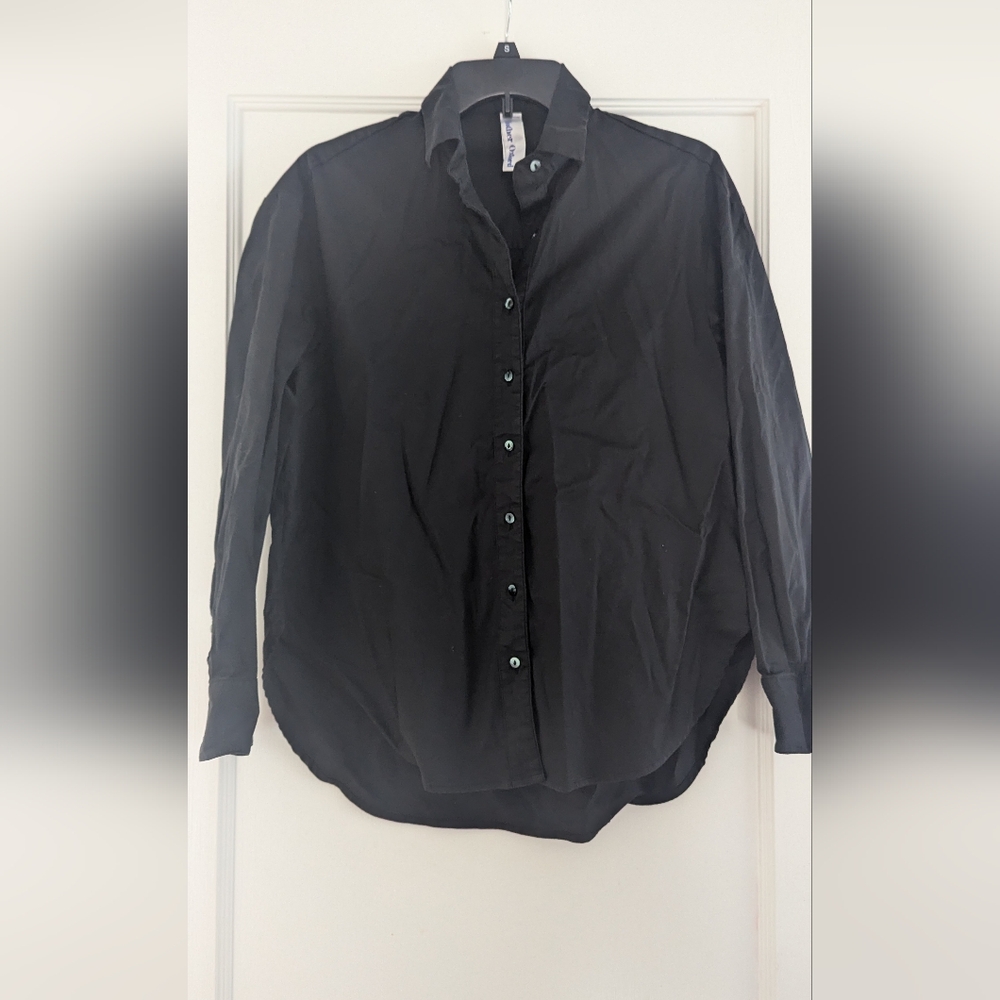 Mother Oxford Stain-Resistant Crisp Black Classic Button Up, Size S/M (1)